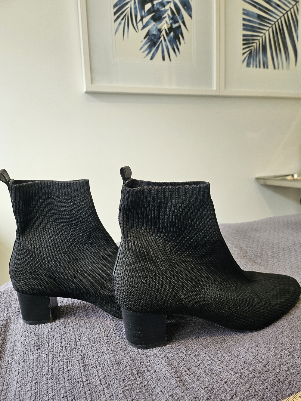 Cushionaire Black Knit Sock Booties Memkry Foam Block Heel Size 10